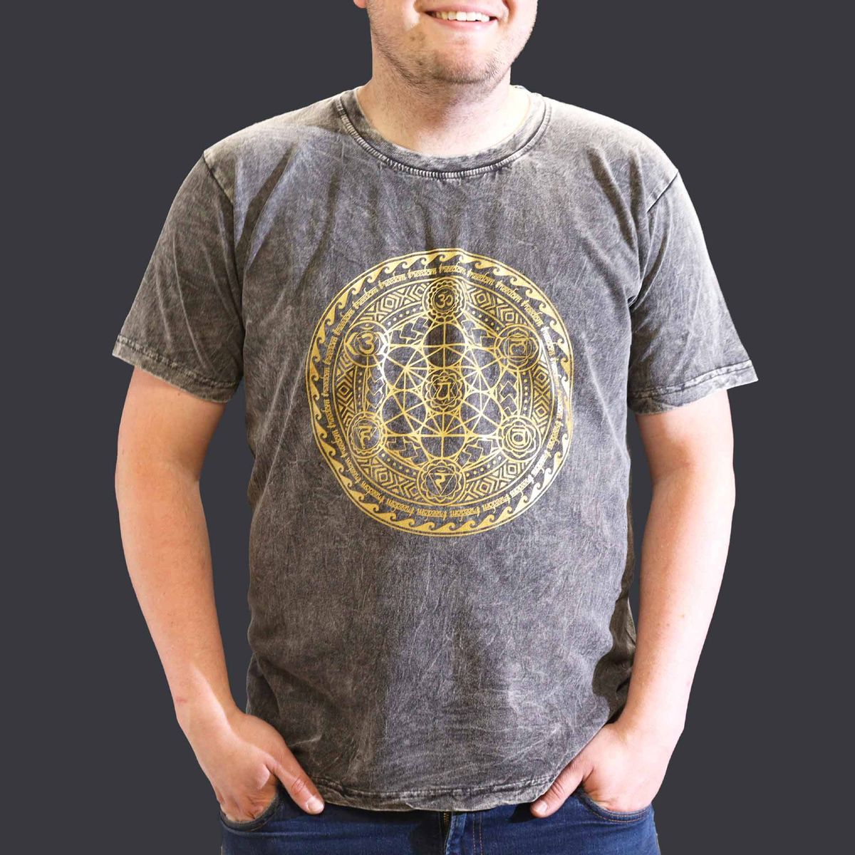 Camiseta Nomad Sari Extra Grande - Chakra - Cinza escuro