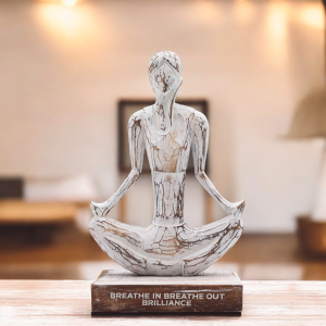 Figuras de Yoga de Madera