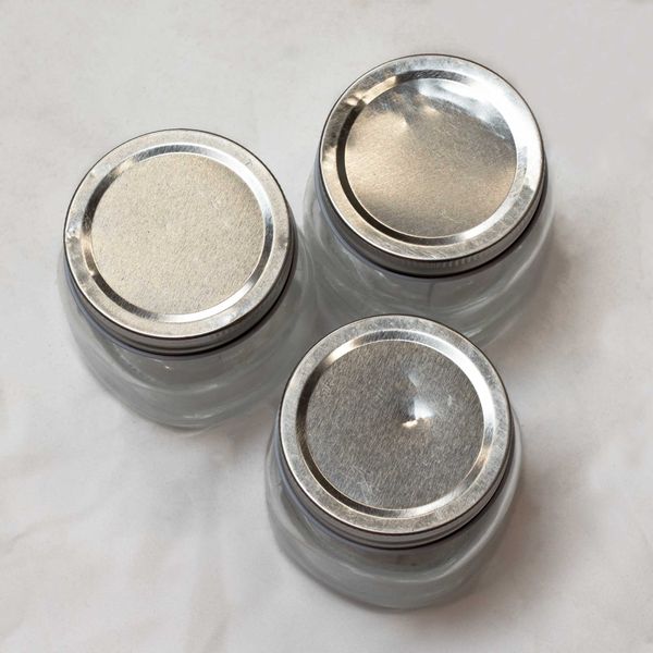 Niska Teglica - Četiri Strane i Poklopac - Oštećena