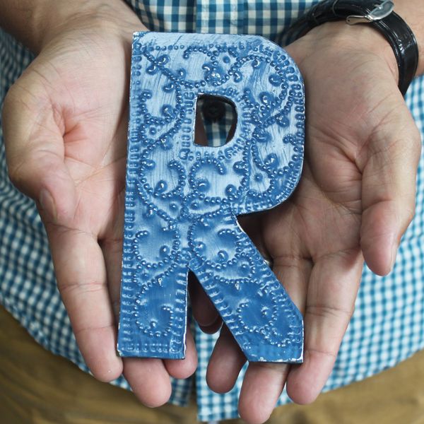 Lettres multi couleurs - Couleurs assorties -Lettre "D"  - 15cm