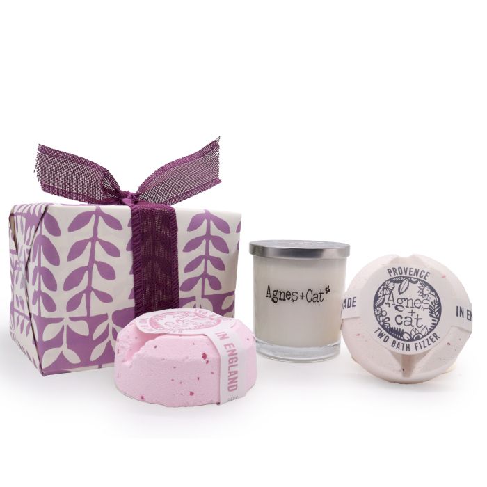 Coffret Cadeau - Pierre de Lune (Bougie) + Provence & Thé et Roses (Bombe de bain)
