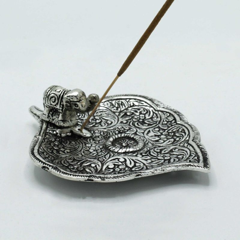 Porte-encens feuille d'éléphant en aluminium poli 11 cm