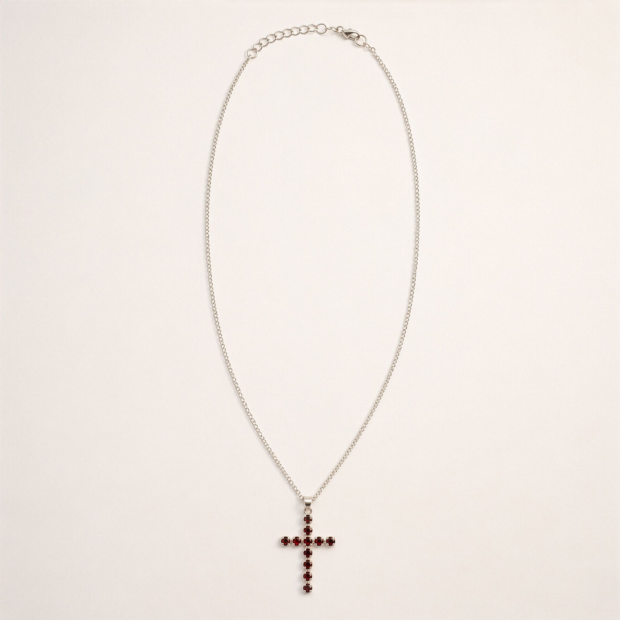 Colgante devocional de la India - bañado en plata (cadena de 45 cm) - crucifijo de granate