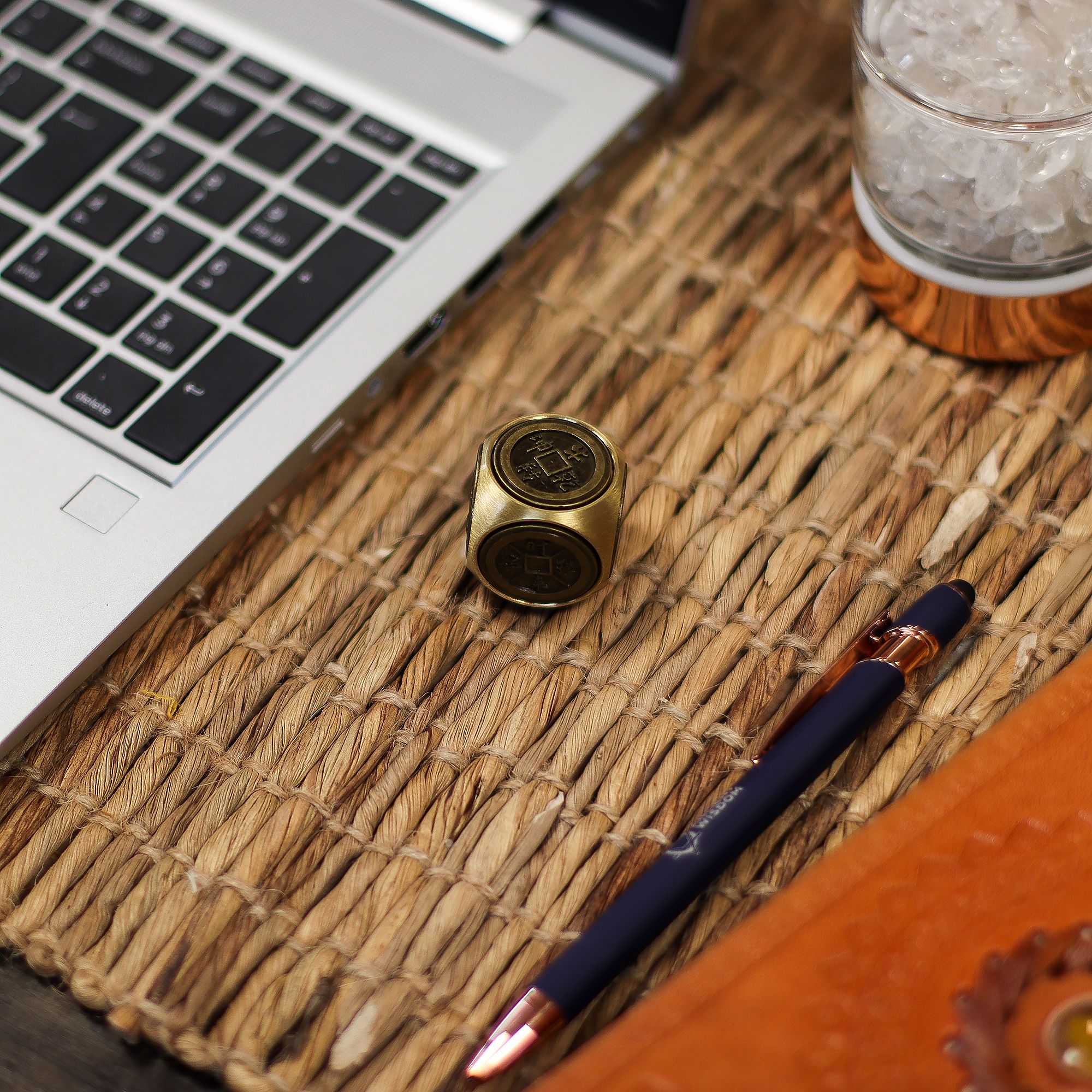 Feng Shui Sudbina – Kockice s Tradicionalnim Simbolima Zodijaka