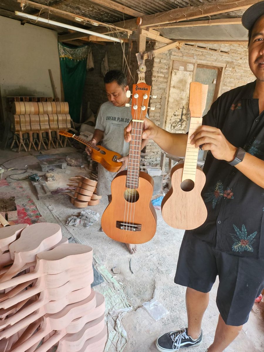Ukulélés Artisanaux