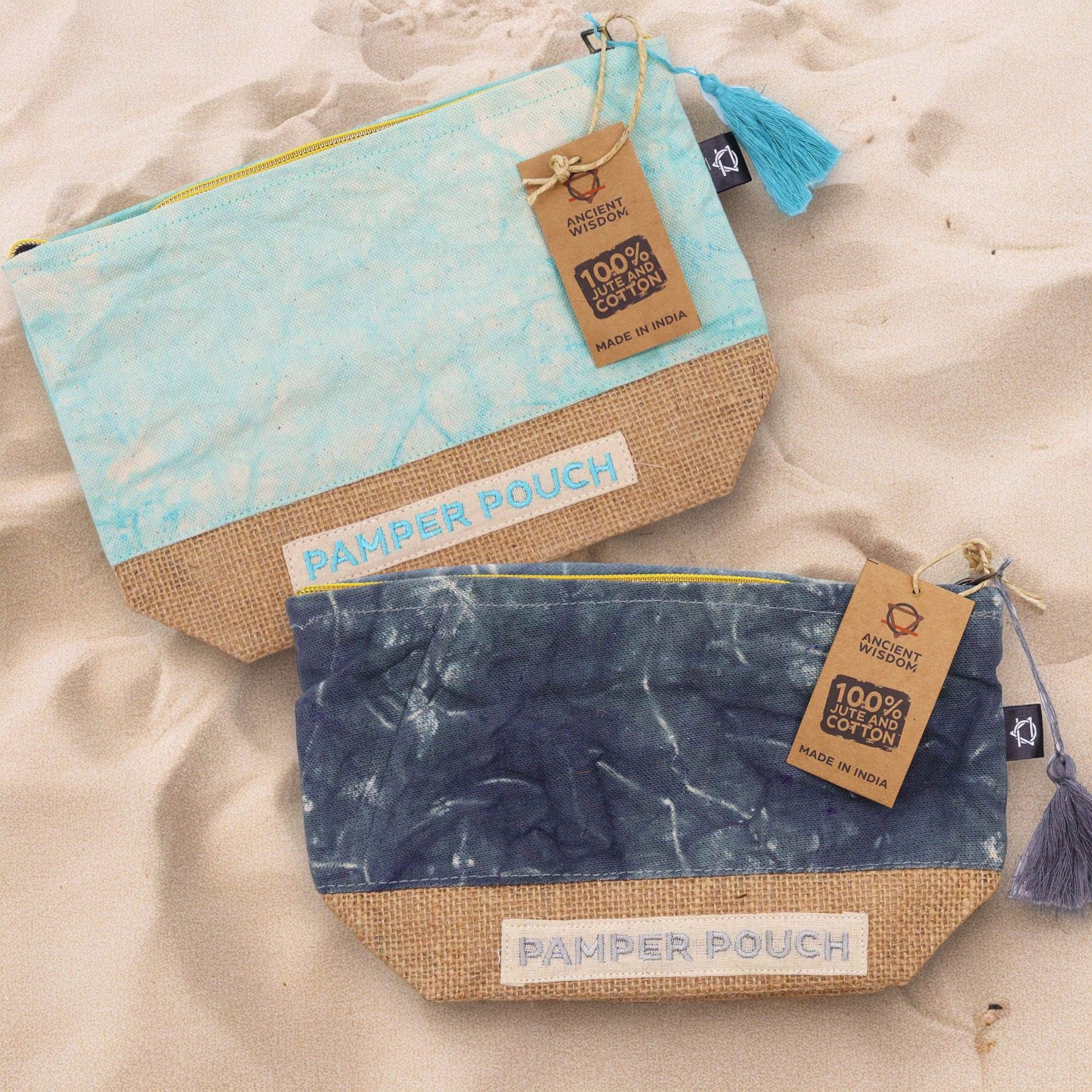 Косметички Pamper Pouch
