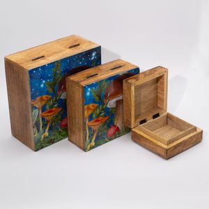 Enamelled Trays and Boxes with Mushroom Design