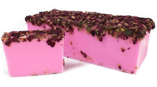 Wild & Natural Hand-Crafted Soap 1.3kg and Slices