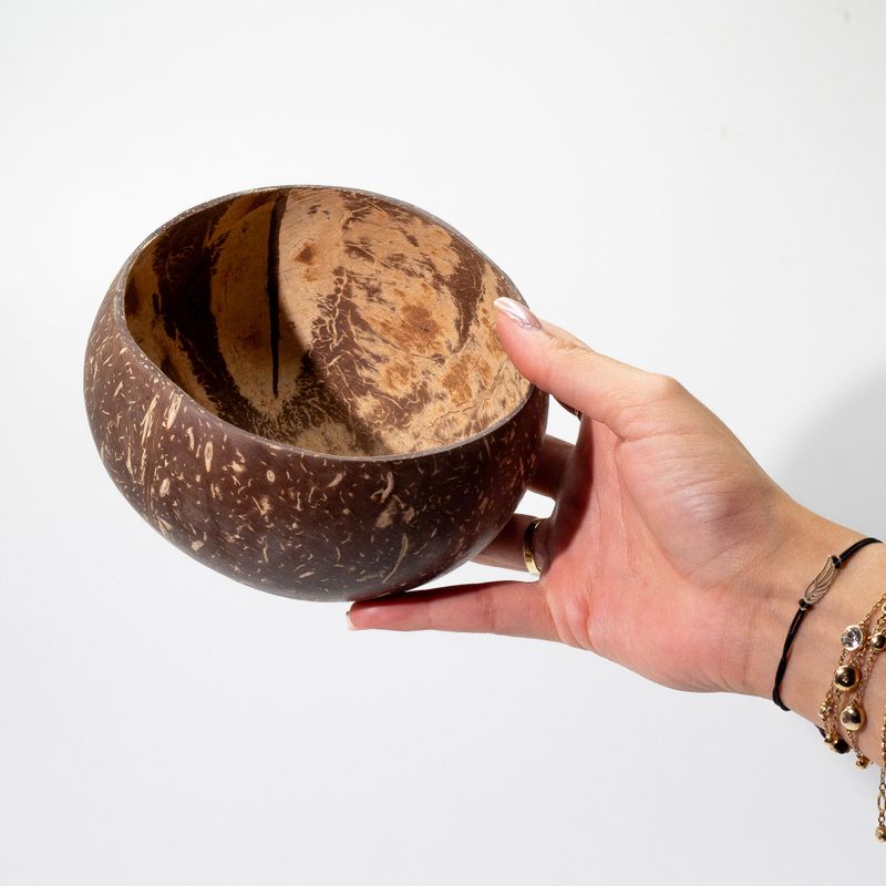 Grand Bol en Noix de Coco Naturelle – Poli – Pour Usage Artisanal  – 10x14 cm.