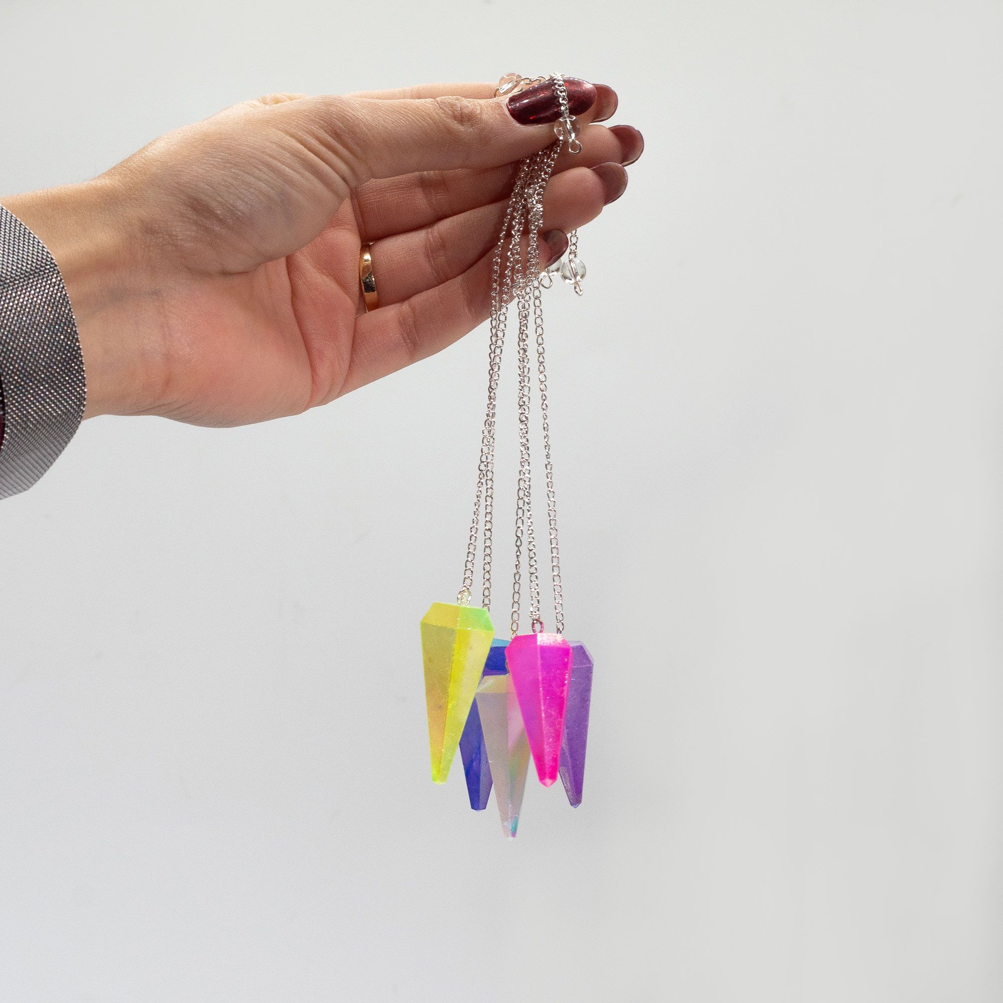 Six Sided Quartz Pendulum - Angel White 4cm
