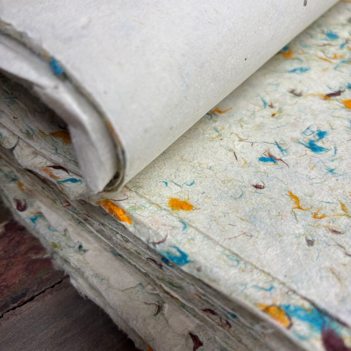 Lokta Craft e Papel de Presente 51x76 cm – Algodão Verde