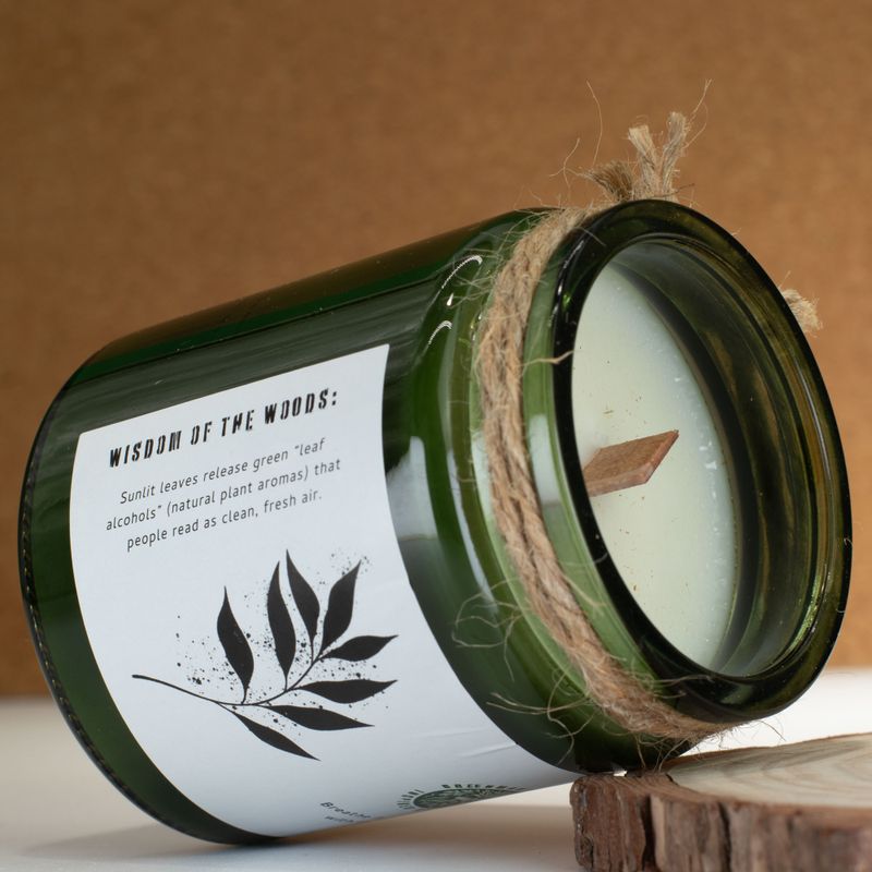 Woodwick Soy Candle - Leaves and Linen