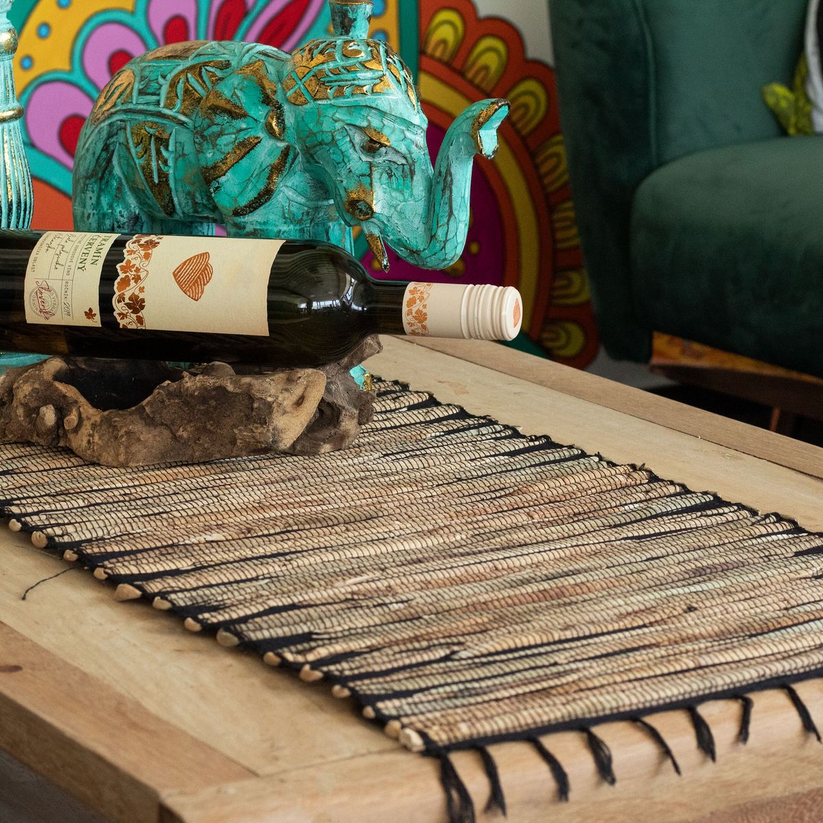 Caminho de mesa natural com jacinto-d'água - Tigre preto com franjas - 150 cm