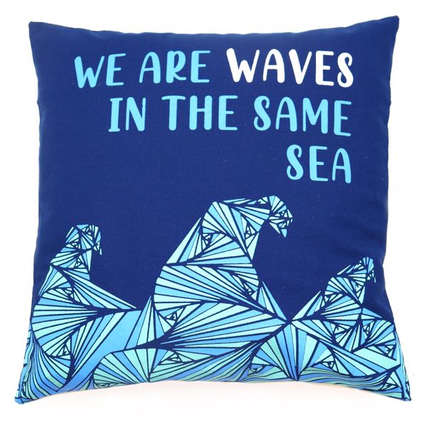 Capa de Almofada de Algodão Estampado - Somos Ondas - Cinza, Azul e Natural