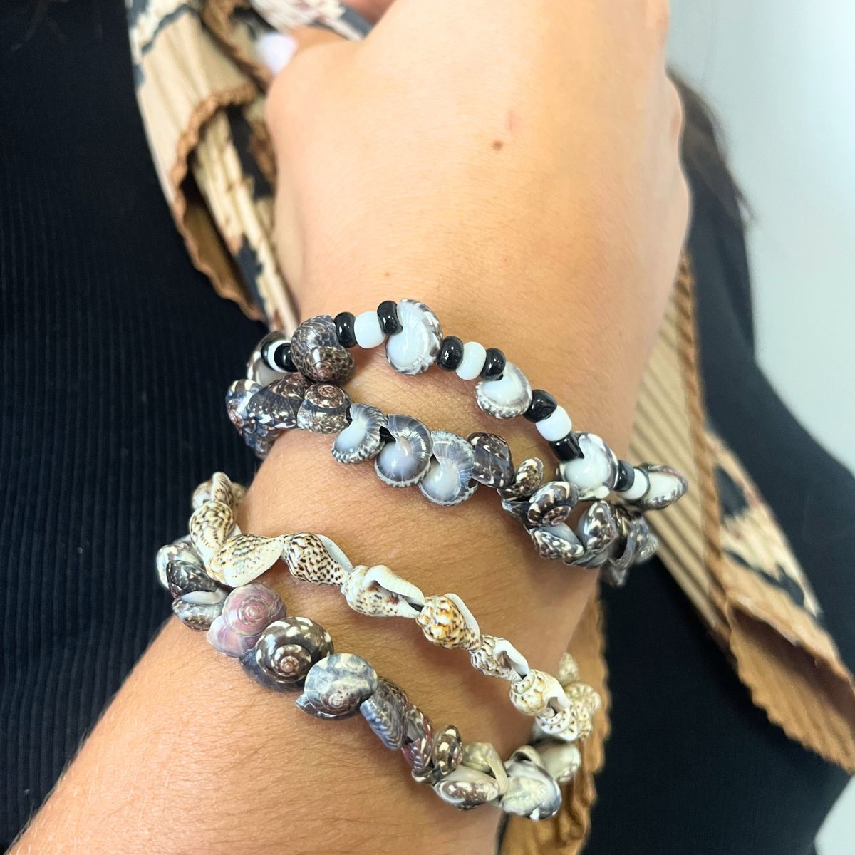 Pulseiras da Amizade Feitas à Mão - Mini Conchas de Praia Besti (sortido)