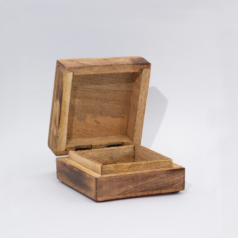 Petite boîte carrée émaillée 10x10x4,2 cm - Design Champignon Bordeaux