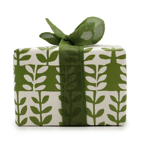 Gift Box - Moonstone (Candle) + White Fig & Fell Berry (Fizz)