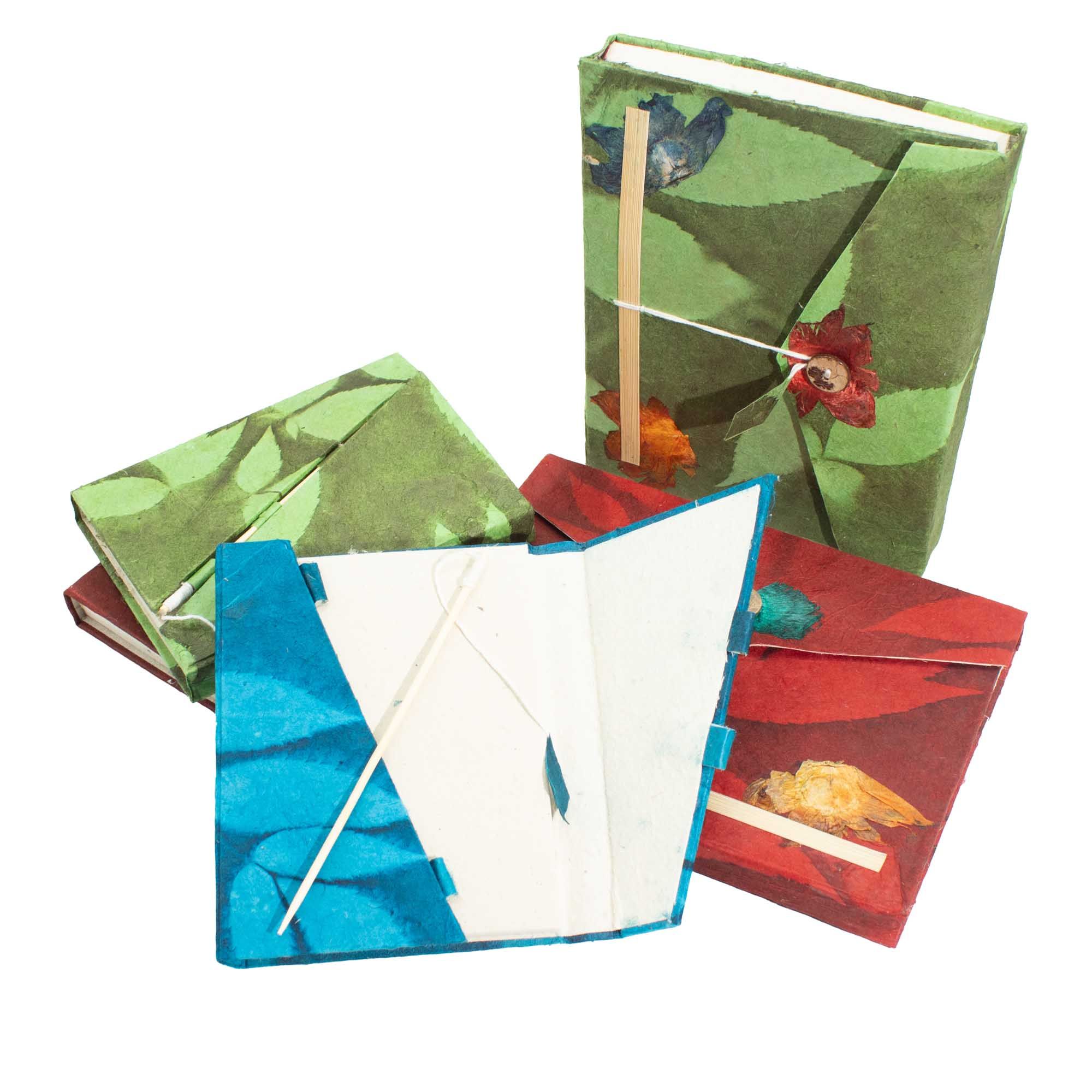 Caderno Grande Lokta Floral Arrojado - Verde Musgo