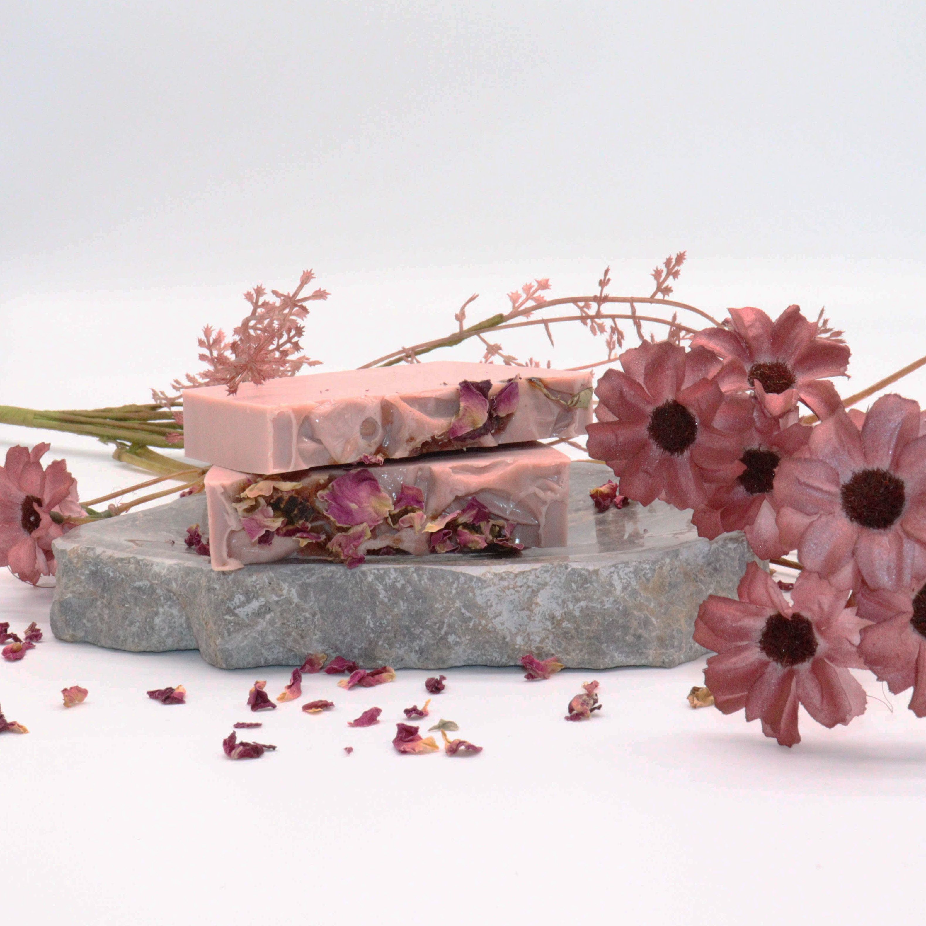 Wild & Natural крафтове мило у брусках  1,3 кг