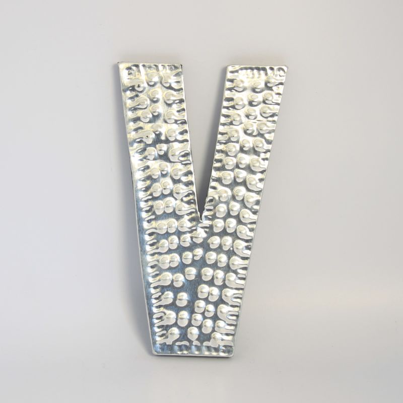 Petites Lettres en Aluminium - V