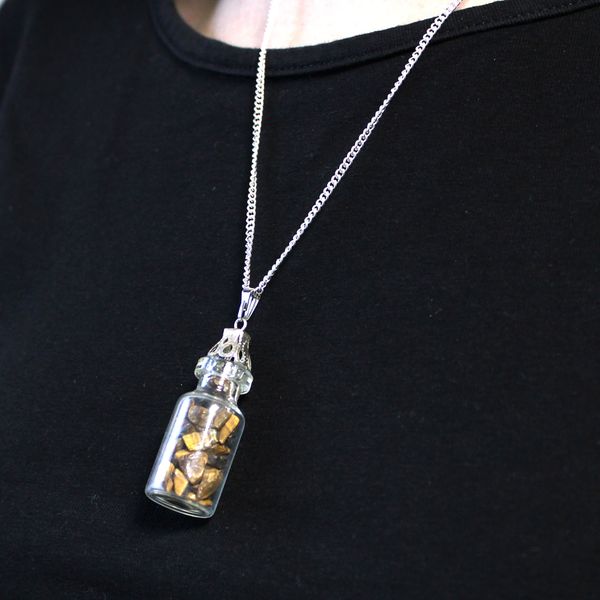 Collier de Pierres Précieuses en Bouteille - Œil de Tigre