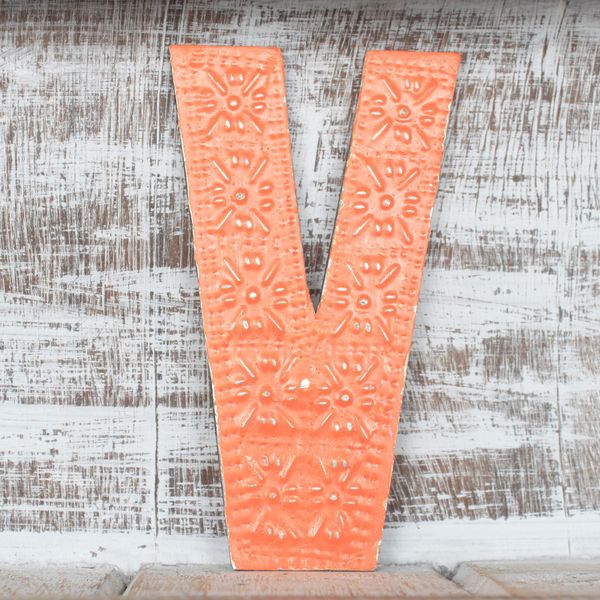 Slovo "V" - Razne Boje - 15 cm