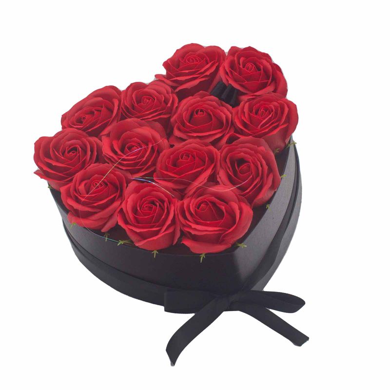 Coffret Cadeau de Fleurs de Savon - 13 Roses Rouges - Coeur