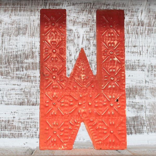 Slovo "W" - Razne Boje - 15 cm