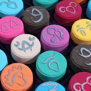 Zodiac Bath Fizzers with Horoscope