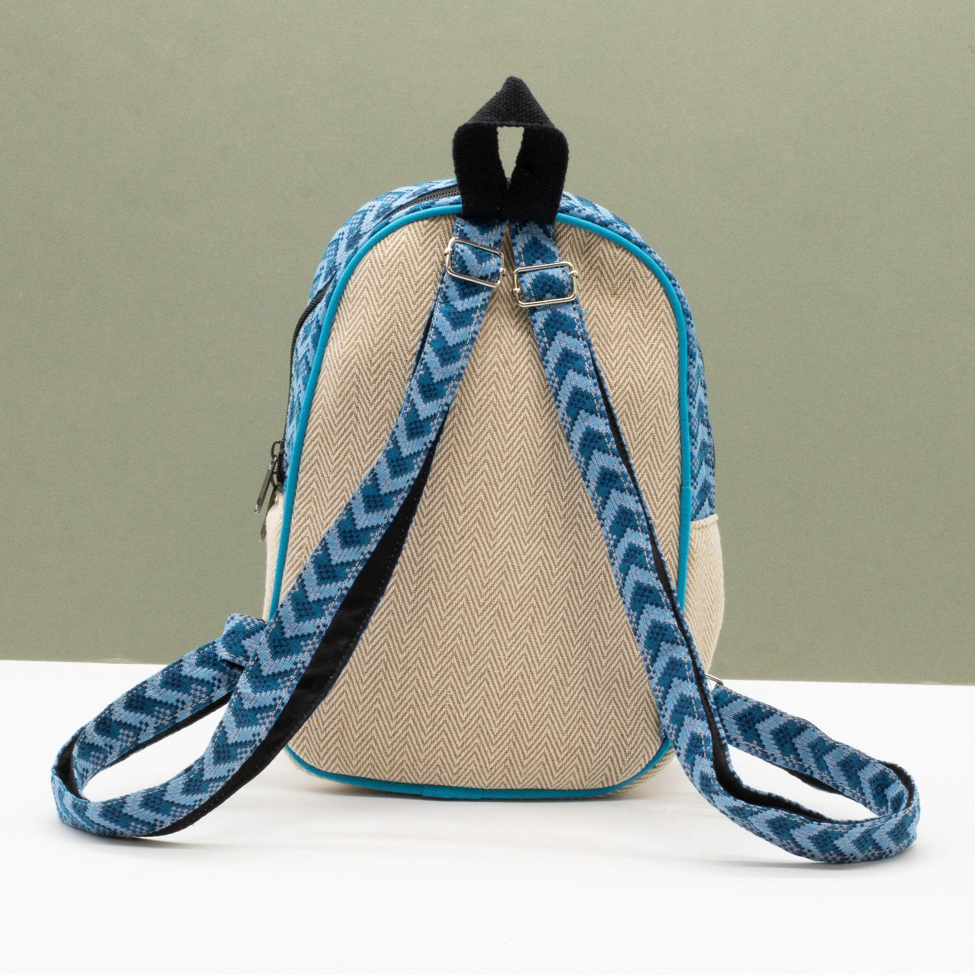 Medium Kathmandu Backpack - Dhaka Design (30x21x9cm)