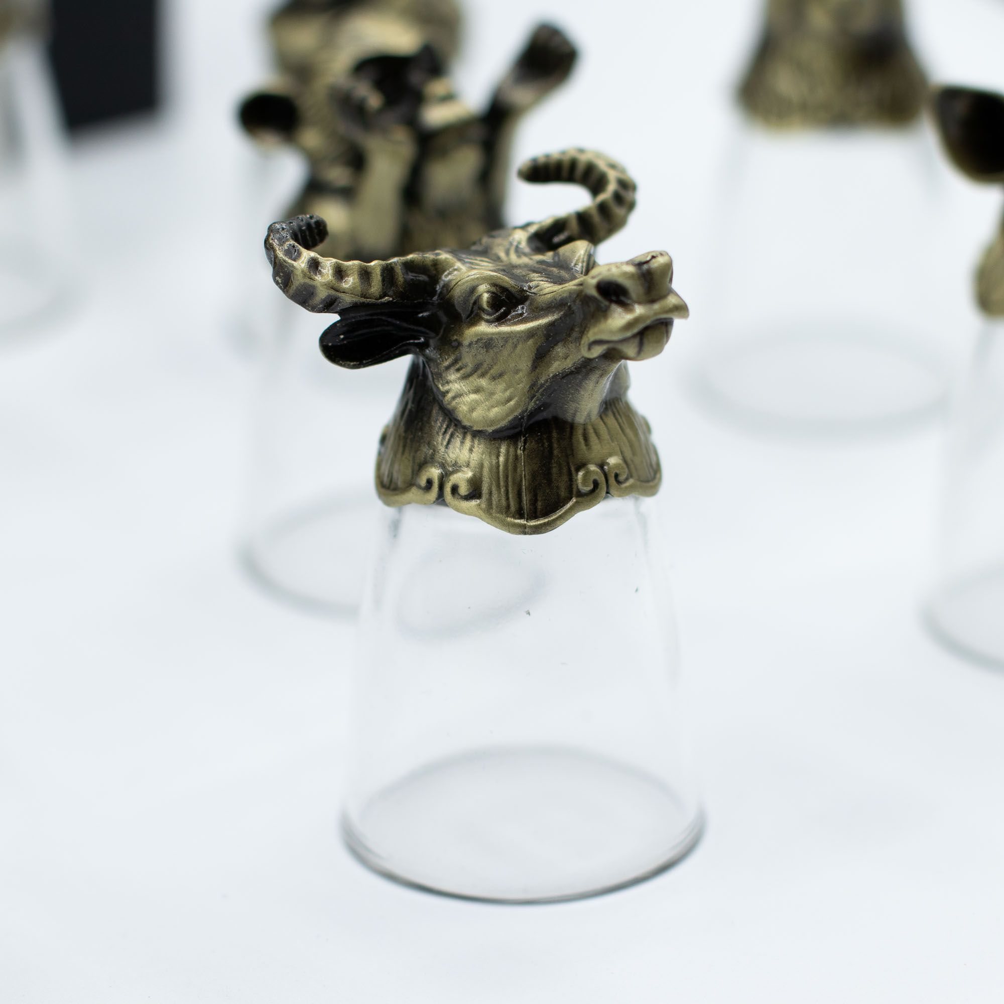 Obrnute Shot Čašice (25ml) – Stvorenja Kineskog Horoskopa – Antik Brončana